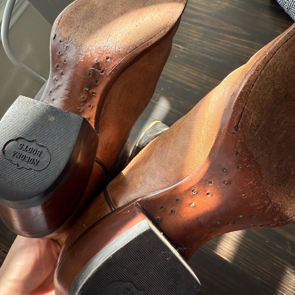 Nocona women’s size 9 boot - Picture 6 of 6